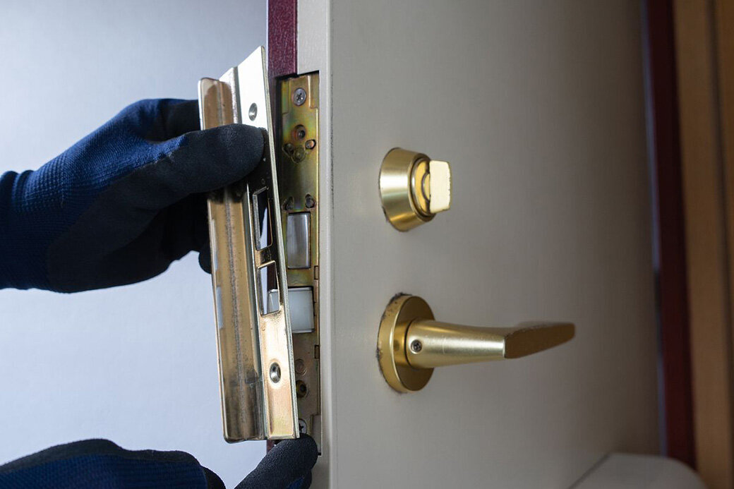 鍵を取り替える2つの方法